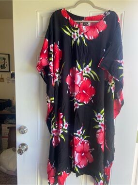 Floral caftan